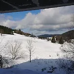 Apartment Le Cozy Du Poli, Le Des Lacs