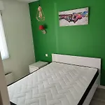 Le Cozy Du Poli, Le Des Lacs Apartment *