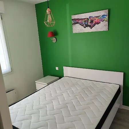 Le Cozy Du Poli, Le Des Lacs Apartment *